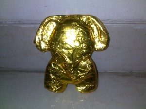 Creating golden ganapati toy with cadbury's dairymilk chocolate wrapper soorya nilagiri sasikala nilagiri